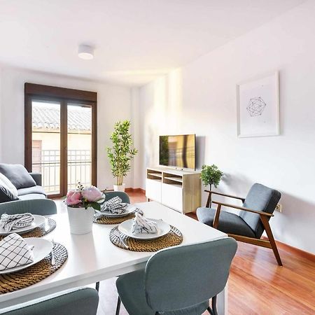 Pineapple Rosaleda 13 Apartment Malaga Ngoại thất bức ảnh