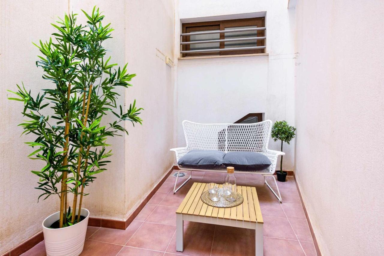 Pineapple Rosaleda 13 Apartment Malaga Ngoại thất bức ảnh